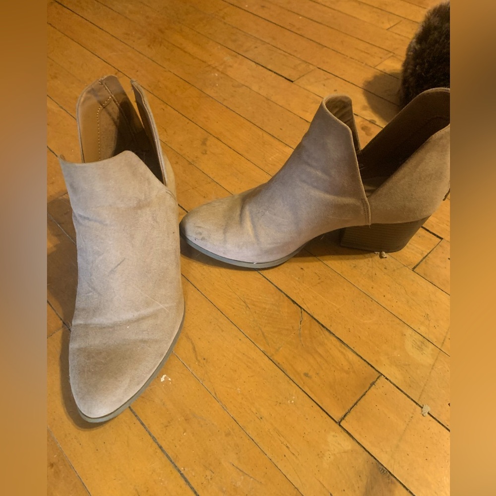 Tan booties brown heal size 9